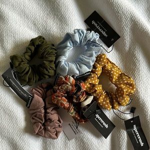 Supercrush Scrunchies - NWT bundle
